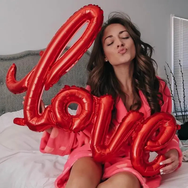 Love letters balloon (RED)